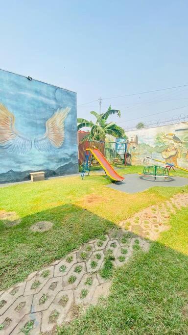 Casa Com Piscina